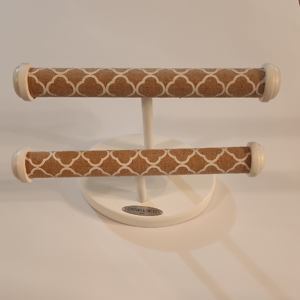 Cynthia Rowley Brown and White Jewelry Holder